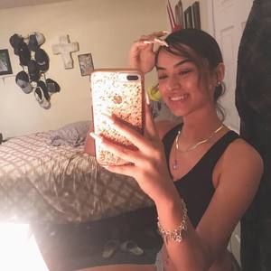 Meet your Posher, Mackenzie